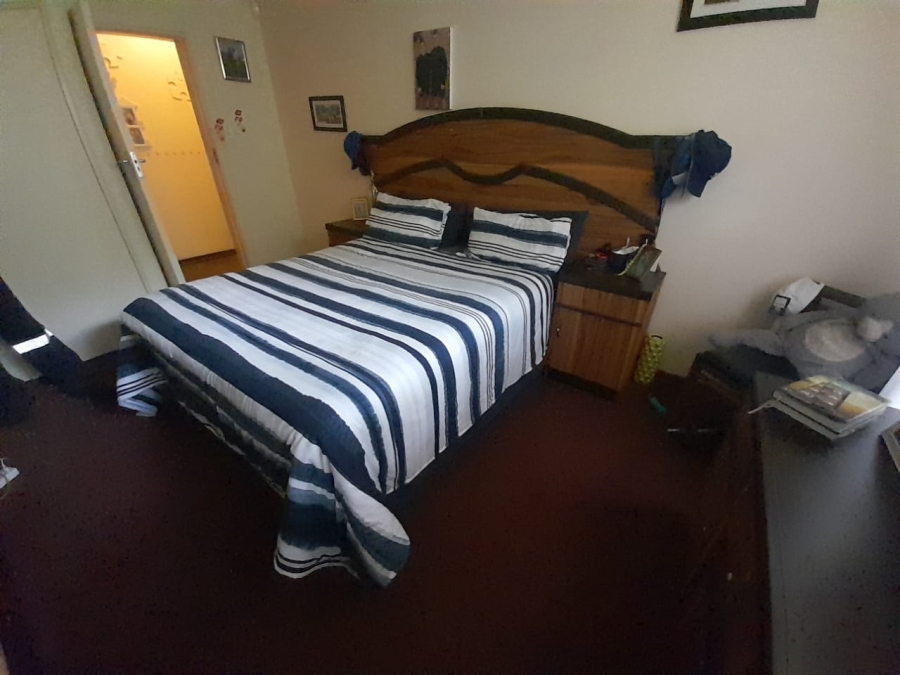 3 Bedroom Property for Sale in Protea Park North West